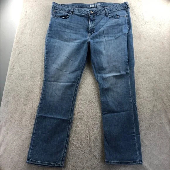 Lee Womens Jeans Size 22M Blue Denim Regular Fit Straight Leg Mid Rise Classic - Picture 15 of 16